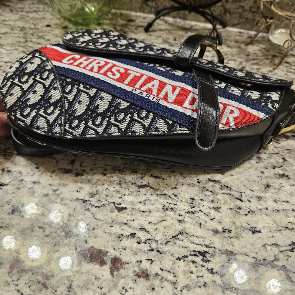 SOLD SOLD SOLDBlack and White Shoulder Bag Saddle Bag - Picture 4 of 7